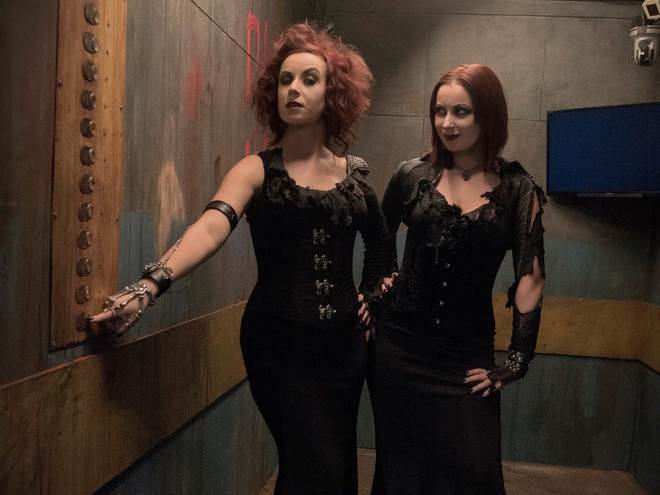 Hellevator (2015-2016): Hellevator là game show kinh dị của Mỹ, ra mắt năm 2015 do Jason Blum sản xuất. Tập đầu tiên thu hút hơn 500.000 người xem. Chủ đề của các tập đều mang tính kinh dị, có liên quan tới ma ám hoặc giết người hàng loạt.