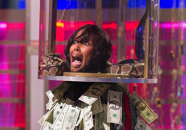 Killer Karaoke (2012-2014): Dựa trên bản gốc của Anh mang tên Sing If You Can, Killer Karaoke được sản xuất tại Mỹ với độ kinh dị được đẩy cao lên nhiều lần. Mỗi tập gồm sáu thí sinh, được chia thành ba vòng đối đầu giữa hai người. Trong vòng 90 giây thể hiện bài hát, các thử thách kinh dị được chương trình cho xuất hiện lần lượt.