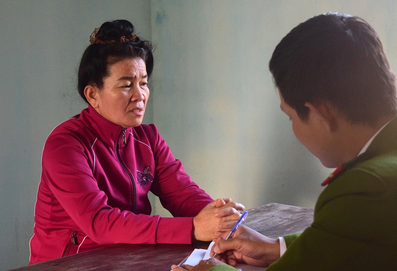 Vu xe tang van chuyen 14.000 vien ma tuy: Bat tam giam nguoi me