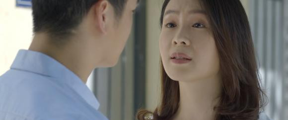 E-kip he lo mot phan y nghia ten phim 'Hoa hong tren nguc trai'