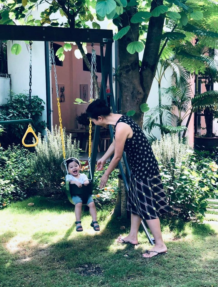 Đỗ Hải Yến thường xuyên chia sẻ những khoảnh khắc hạnh phúc bên các con.