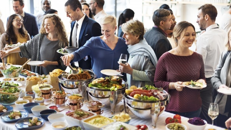 Su that dang sau nhung bua tiec buffet it ai biet-Hinh-2