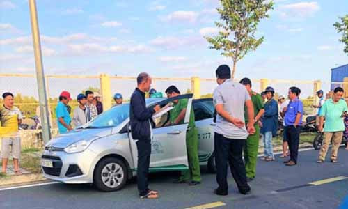 Tai xe taxi bi cua co, giet hut trong dem