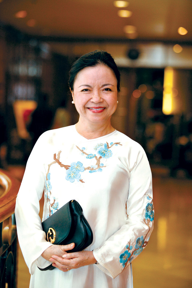 Con số bà Thanh có thể nhận là 5,6 tỷ đồng cho năm 2018, tương đương 466 triệu đồng/tháng. Trong năm 2019, bà Thanh tiếp tục có cơ hội nhận lương khủng. Nghị quyết ĐHĐCĐ năm 2019 của REE thông qua thù lao Hội đồng quản trị và các Tiểu ban trực thuộc 2019 là 5 tỷ đồng.