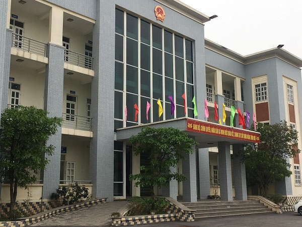 Giay phut doi tuong truy sat Truong va Pho Cong an xa o Hung Yen