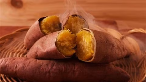 Chuyen gia tiet lo meo giam can hieu qua bang khoai lang