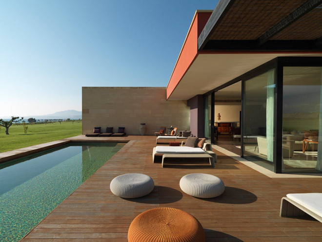 Một trong những căn phòng tốt nhất ở Verdura có tên là Phòng Tổng thống. Khu biệt thự tại đây có giá thuê trung bình mỗi căn lên đến 5.000 USD/đêm.