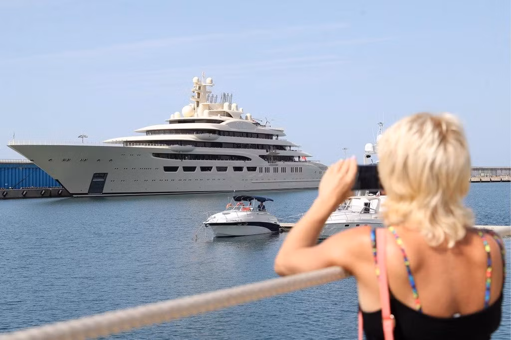 Nhung sieu du thuyen dat gia cua ty phu the gioi