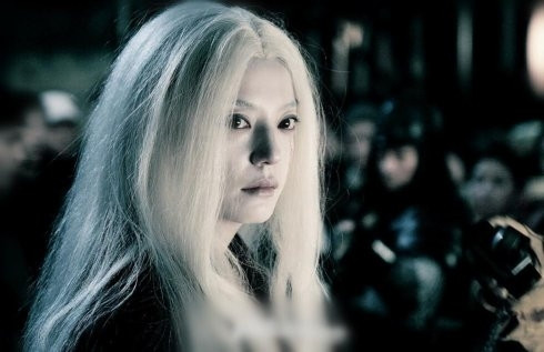 Benh la: Bac trang toc chi sau 1 dem, ho ly la co that?