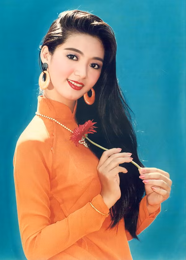 Hoa hau Thanh Xuan trai long ve cuoc song sau hon nhan tan vo