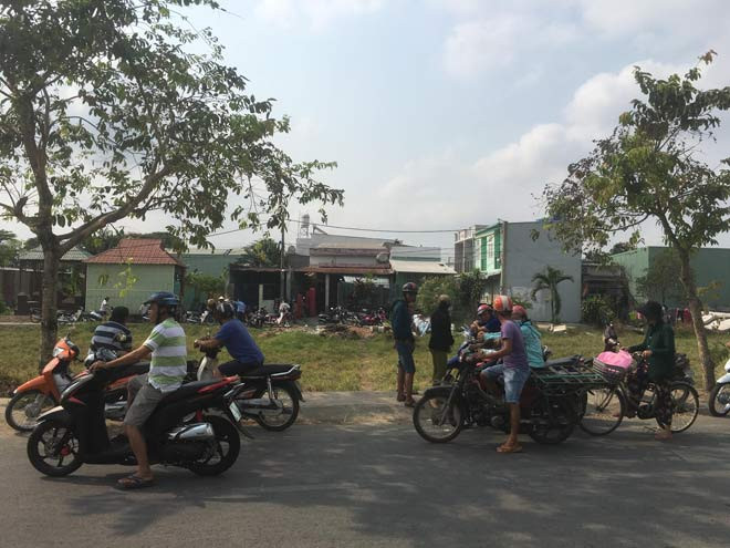 Canh tuong khung khiep tai hien truong vu nghich tu sat hai 3 nguoi trong gia dinh