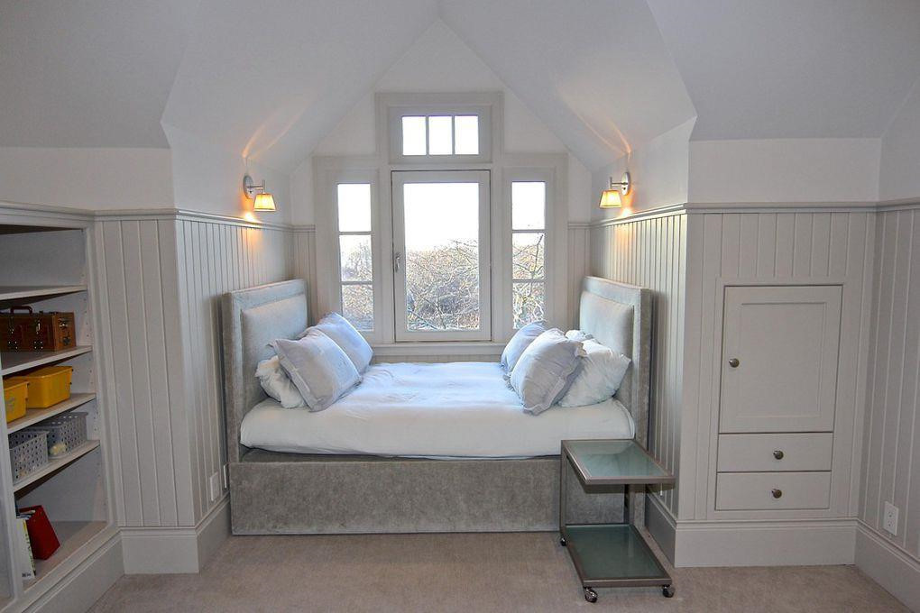 Một số phòng ngủ phụ để phục vụ khách khứa đến chơi mang đường nét thiết kế tối giản, nhỏ gọn, nhưng cũng không kém phần độc đáo.