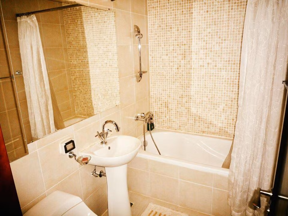 Không gian phòng tắm.