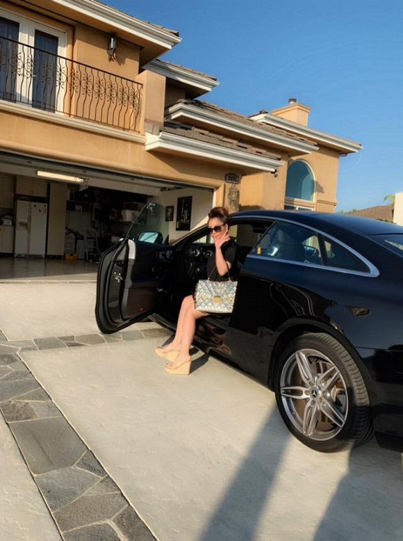 Ca sĩ Minh Tuyết có cuộc sống hạnh phúc, giàu sang bên chồng doanh nhân.