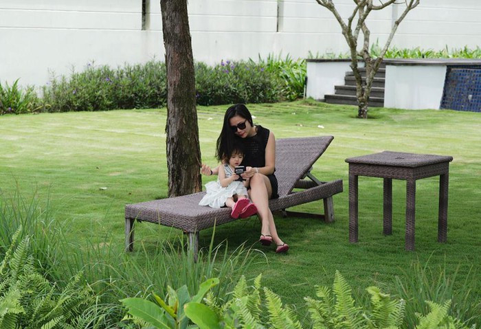 Chị Vân Anh đăng rất nhiều ảnh vui chơi cùng các con trên mạng xã hội nhưng tuyệt nhiên không bao giờ thấy bóng dáng đại gia Chu Đăng Khoa.