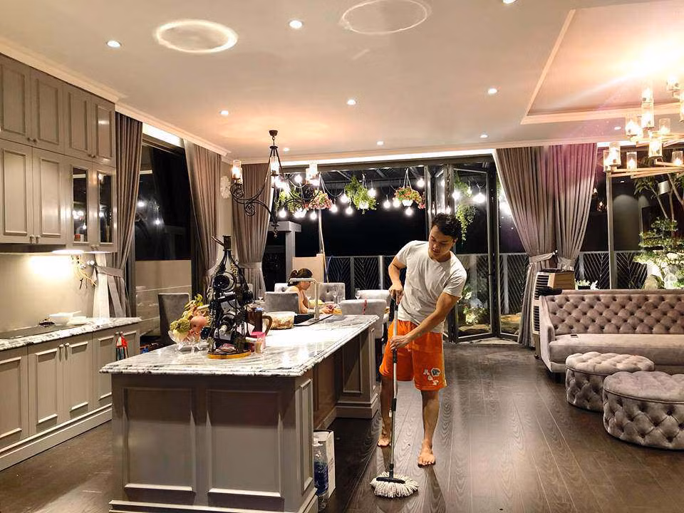 Ho ca Koi cua Cao Thai Son 