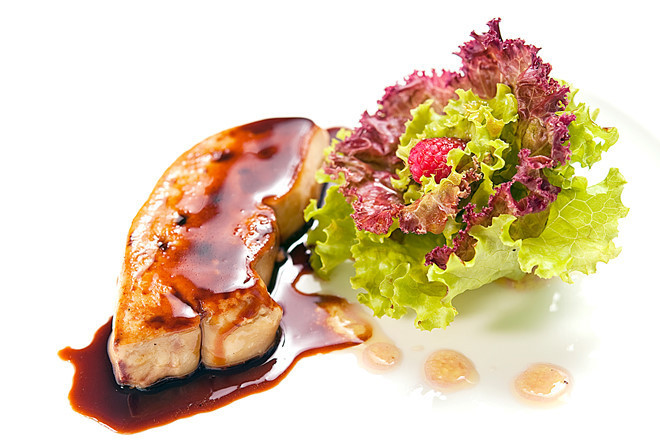 Mon an bi cam tai My, o Viet Nam lai khien dan giau phat cuong