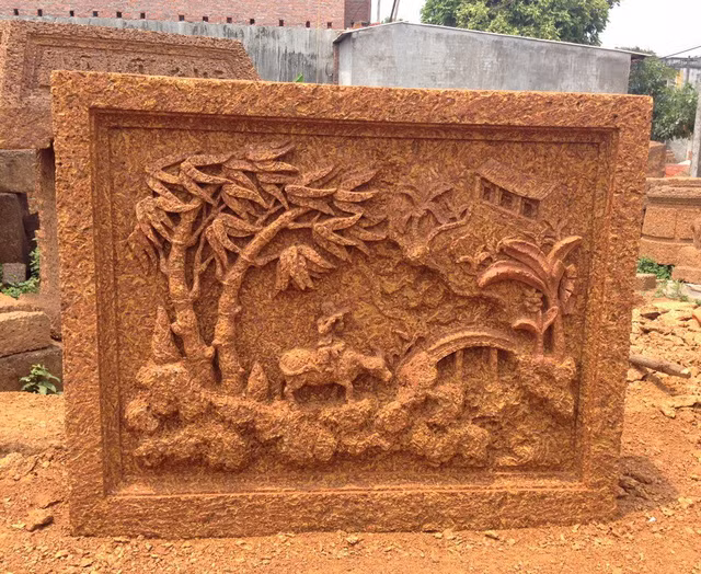 Tu quy hien hinh tren khoi da co ngan nam trong vuon dai gia Quang Ninh-Hinh-2