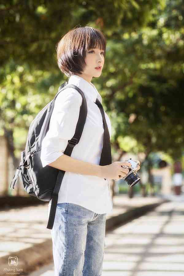 Cùng ngắm vẻ đẹp cá tính của Gia Linh: