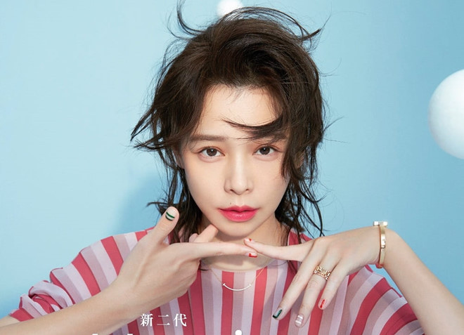 Từ Nhược Tuyên là mỹ nhân có cuộc đời sóng gió. Khi còn trẻ, nữ diễn viên sở hữu vẻ đẹp trong trẻo, thuần khiết rất quyến rũ. Theo đánh giá của những người từng tiếp xúc với cô, Từ Nhược Tuyên là người có sức hút mãnh liệt. Khó ai có thể dằn lòng trước nụ cười ngọt ngào, đôi mắt tinh nghịch và làn da trong suốt của cô.