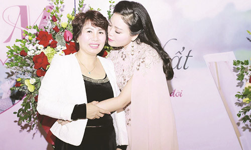 Huyen Trang lam gi khien NSND Thanh Hoa thay minh “co loi”?