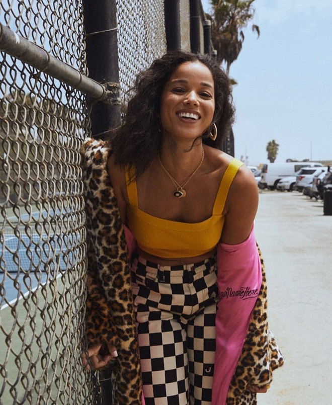 Người tình tin đồn của Justin Timberlake sở hữu vẻ ngoài cá tính, hoang dại. Mặc dù chia sẻ bản thân là người yêu thích sự kín đáo, Wainwright vẫn không ít lần đăng tải khoảnh khắc mặc áo tắm khoe đường cong trên tài khoản cá nhân.