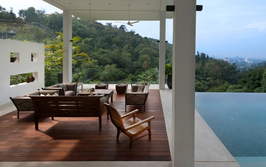 Các vật liệu xây dựng sử dụng chủ yếu là gỗ, bê tông, đá vôi.