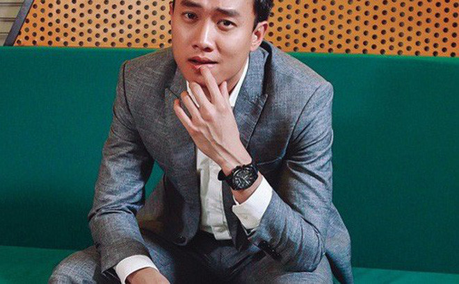 Dao boi qua khu cua sao: Thoi quen xau cua fan Viet