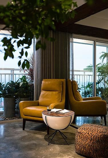 Góc đọc, chuyện trò cho gia chủ.