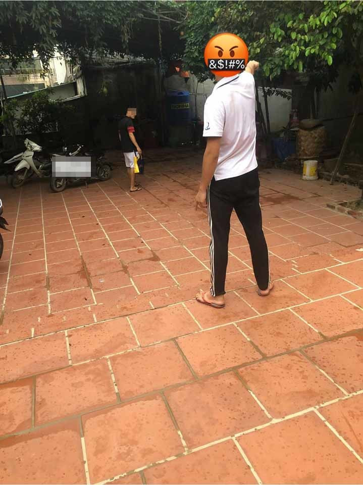 Ra mat nha nguoi yeu, chang Viet kieu bi duoi ve vi dieu la