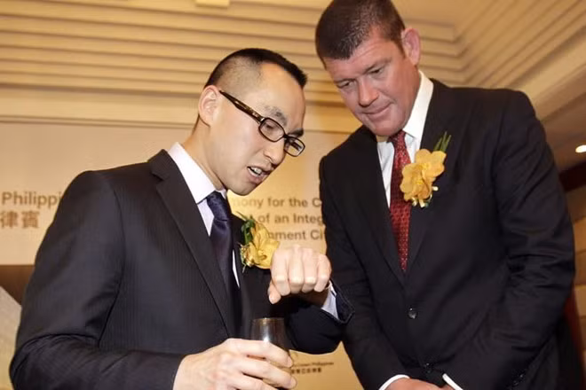 Ty phu casino va bo vuc sup do cua mot de che-Hinh-2