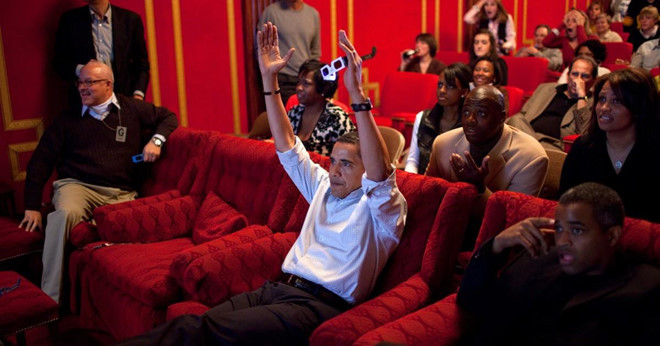 Rạp chiếu phim tại gia: Cựu Tổng thống Franklin Roosevelt sửa sang một căn phòng trong Nhà Trắng thành rạp chiếu phim gia đình với 51 chỗ ngồi. Cựu Tổng thống Bill Clinton từng nói: “Lợi ích tuyệt nhất khi còn ở Nhà Trắng không phải là chuyên cơ Air Force One, khu nghỉ dưỡng David hay bất cứ gì khác. Rạp chiếu phim mới là thứ tôi tận hưởng nhất”. Ảnh: White House.