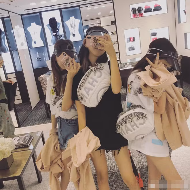 Con gai Vuong Phi len tieng khi bi che 'tieu tien nhu nuoc'