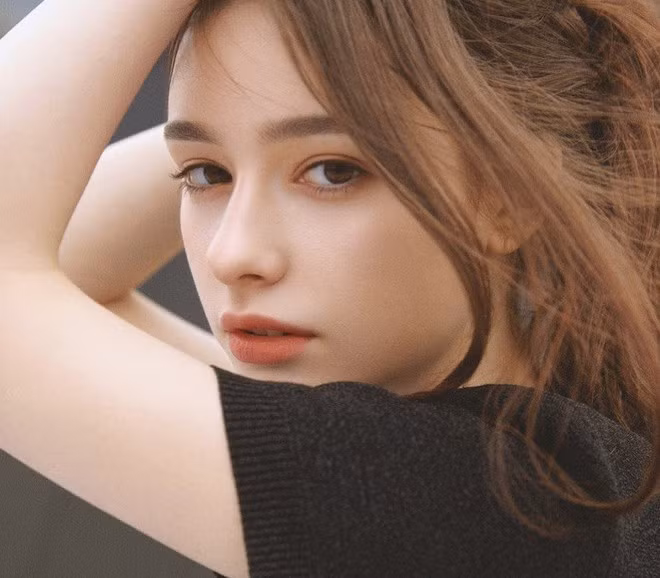 Dasha Taran (sinh năm 1999) được mệnh danh là “thiên thần Instagram” nhờ sở hữu trang cá nhân với hơn 2 triệu lượt người theo dõi.