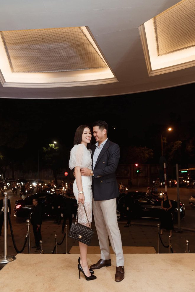 Phan ung la cua Linh Rin khi bi mia mai yeu nguoi dang cap khac biet