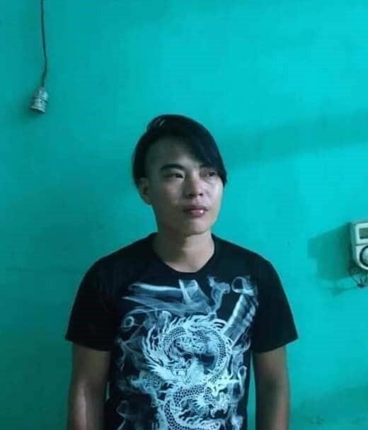 Bi che toc xau, ve nha mang dao nhon chem ban guc giua duong-Hinh-2