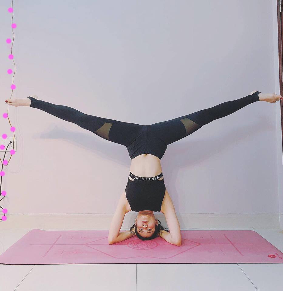 Để có được vóc dáng gợi cảm này, bà mẹ một con chăm chỉ tập luyện kết hợp với chế độ ăn uống khoa học.