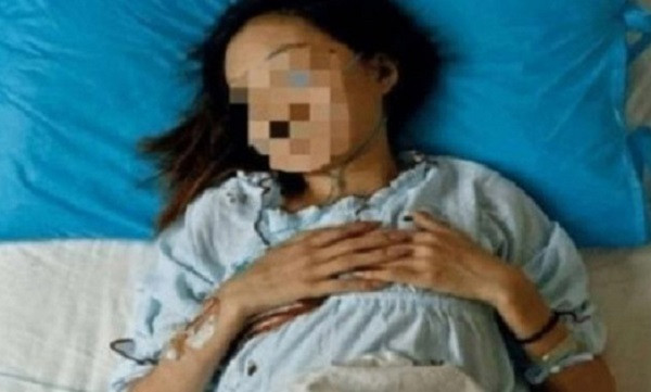 Nhin an de co tien mua my pham, gai tre ung thu da day giai doan cuoi