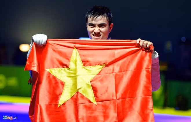 Tại SEA Games 30, kiếm thủ Vũ Thành An (sinh năm 1992) lần thứ 4 bảo vệ thành công tấm HCV ở nội dung kiếm chém. Trong 2 kỳ SEA Games trước đó, Thành An đều giành được 2 HCV ở các nội dung cá nhân và đồng đội. Ở Olympic Rio 2016, kiếm thủ sinh năm 1992 đã hạ nhà đương kim vô địch thế giới để vào vòng 1/16.