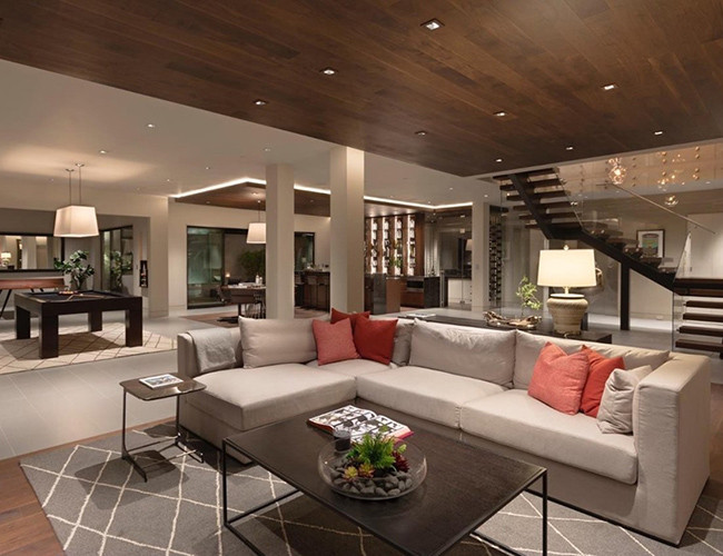 Khu vực giải trí trên tầng ba của biệt thự.