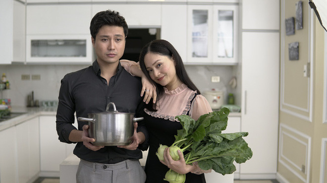 Lan Phương và Thanh Sơn vào vai cặp vợ chồng trẻ.