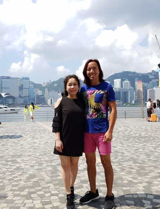 Sinh ra trong một gia đình có truyền thống âm nhạc, Hoài Phương xuất sắc đỗ thủ khoa ngành kèn clarinet. Trước khi qua Mỹ định cư, anh và Bằng Kiều từng lập nhóm nhạc. Hiện tại, vợ chồng Việt Hương có một con gái kháu khỉnh tên là Elyza Nguyễn, cô bé sinh trưởng trên đất Mỹ. Vì Việt Hương phải thường xuyên lưu diễn, cộng với công việc kinh doanh ở Việt Nam nên anh là người chăm sóc, ở bên con gái nhiều hơn vợ.