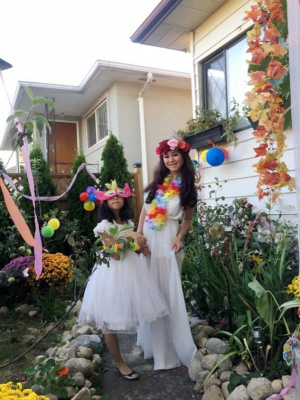 2 bên đường cô kè bằng đá cuội loại to, vừa đẹp vừa mộc mạc.