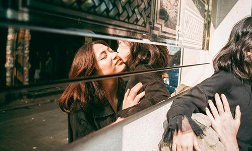 Đàn bà ly hôn: Tiền là sức mạnh, con là lẽ sống Dan ba ly hon: Tien la suc manh, con la le song