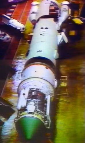 5 du an khong gian quan su 