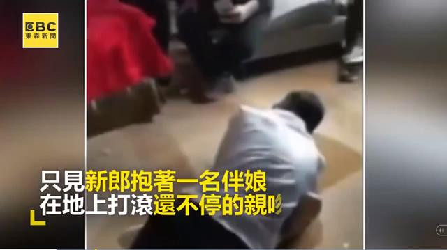 Chu re ngang nhien cuong hon phu dau trong phong tan hon