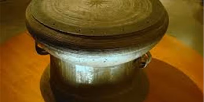 Chuyen co that ve hang dong bi an chua kho bau o Son La-Hinh-3