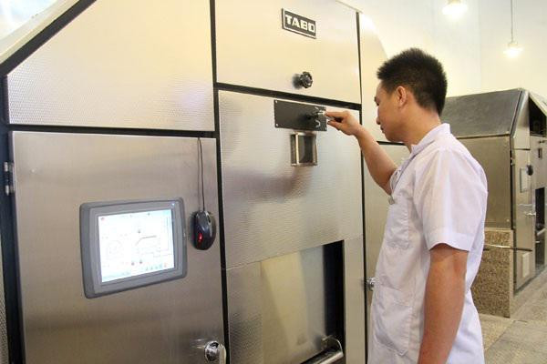 Hiện nay công nghệ hỏa táng có thể lấy được cả xương chứ không chỉ lấy nguyên tro cốt như ngày xưa.