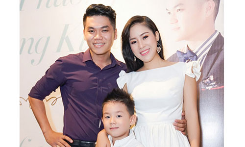 Le Phuong ke ve nhung ngay lao vao kiem tien khi sinh con trai