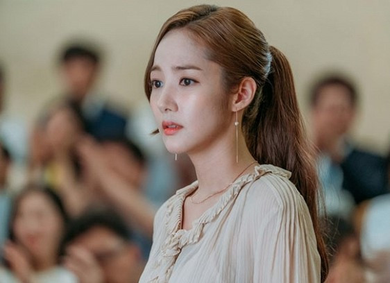 Di danh ghen voi chi dong nghiep, toi nga ngua gap lai tinh mot dem